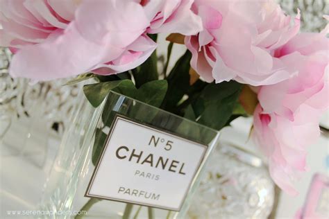 DIY Chanel Perfume Decor Vase Tutorial 